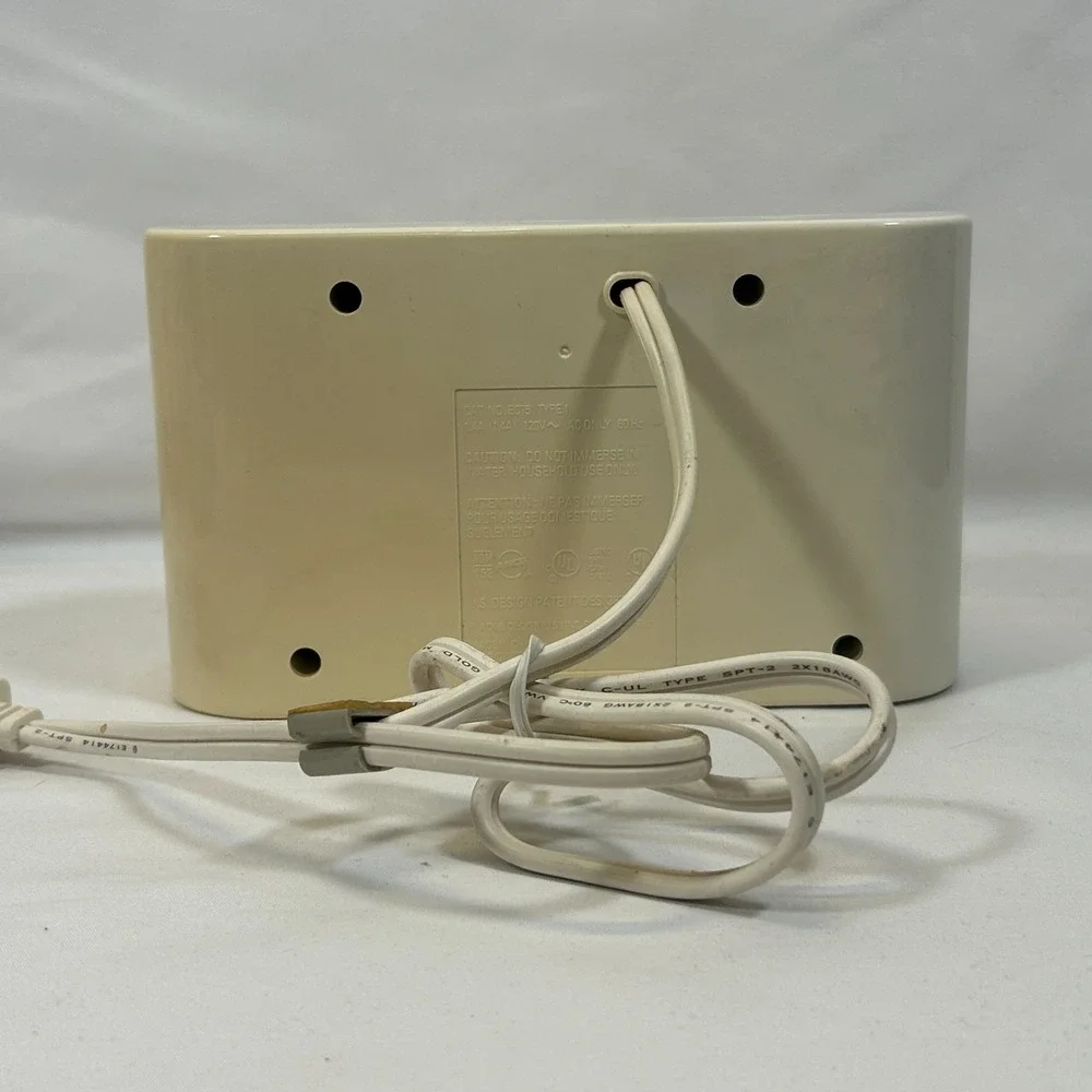 Vintage Black &‎ Decker Spacemaker EC75 Type 1 Automatic Can Opener Tested